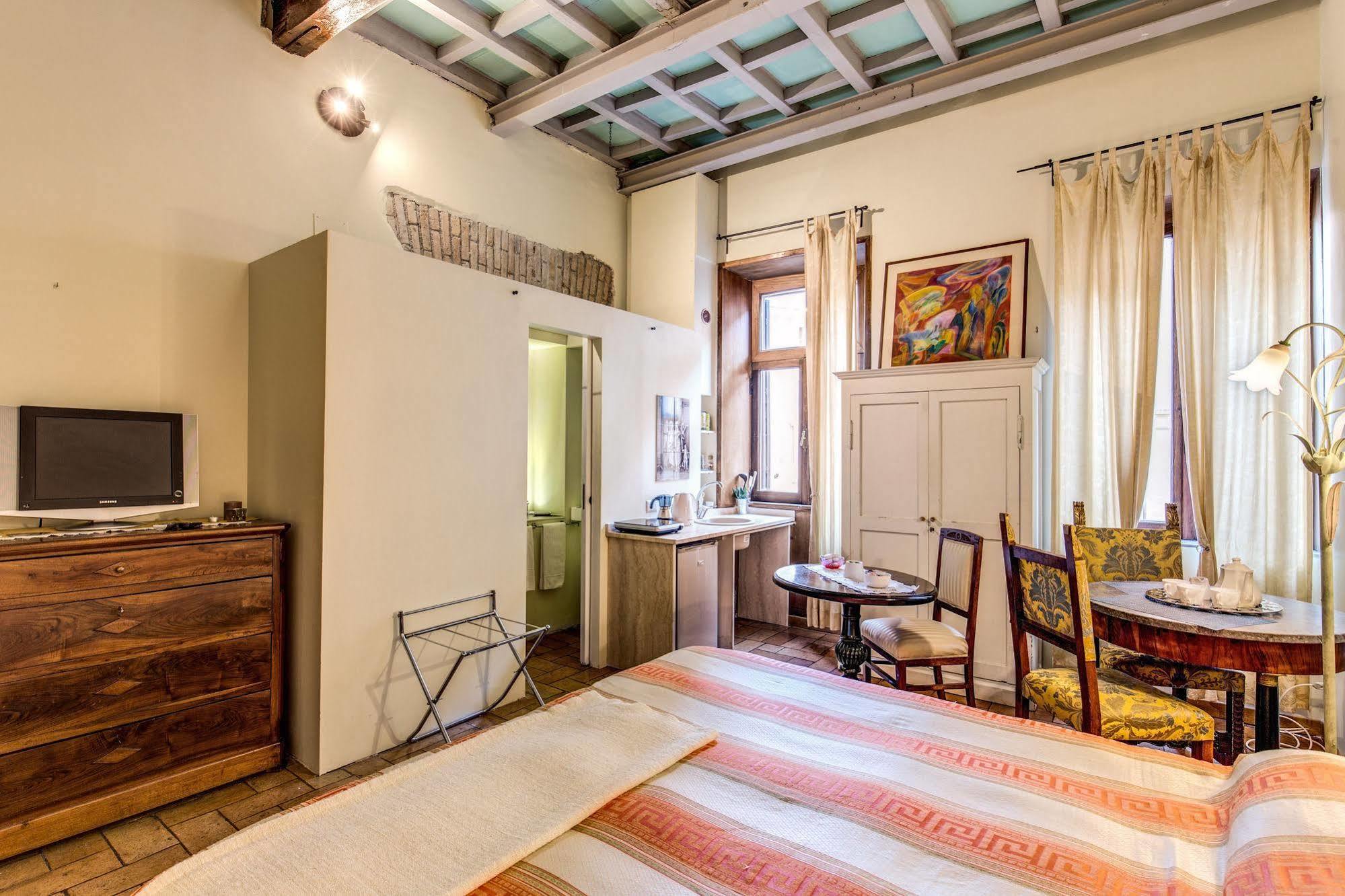 Hotel La Casa Del Capitano Rzym Zewnętrze zdjęcie